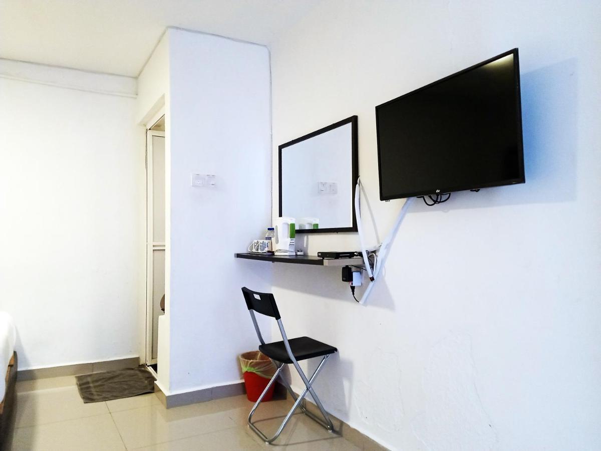 Hotel Pengkalan Dua à Malacca Extérieur photo