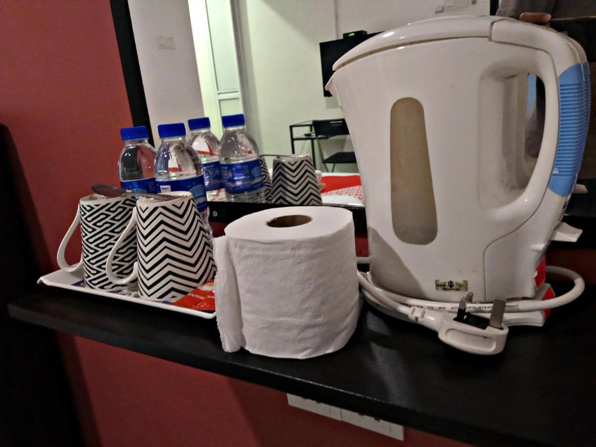 Hotel Pengkalan Dua à Malacca Extérieur photo